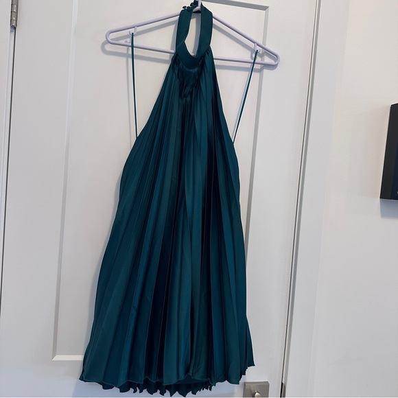 Abercrombie & Fitch Green Giselle Pleated Trapeze Halter Mini Dress Size MP - Picture 6 of 13